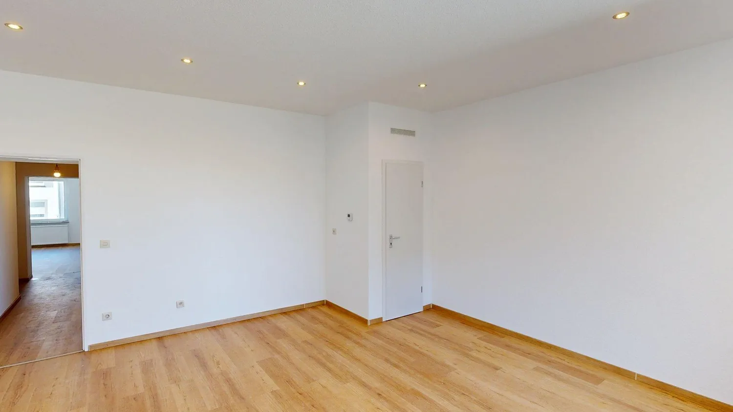 2 Zimmer Wohnung mit 78 m² in Düsseldorf – Bild 4