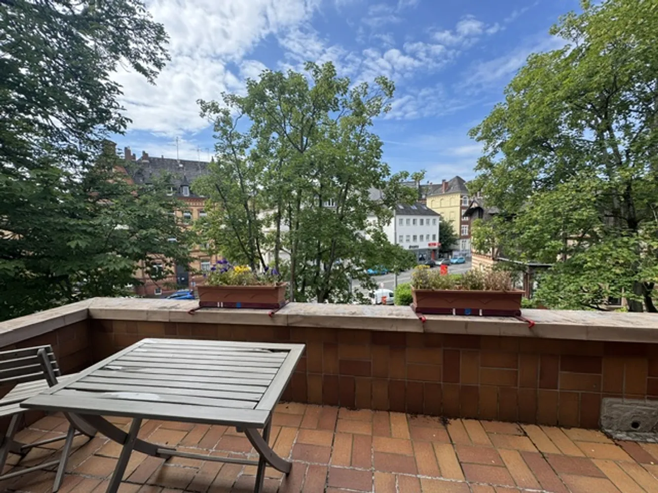 4 room apartment with 94 m² in Wiesbaden – Photo 2