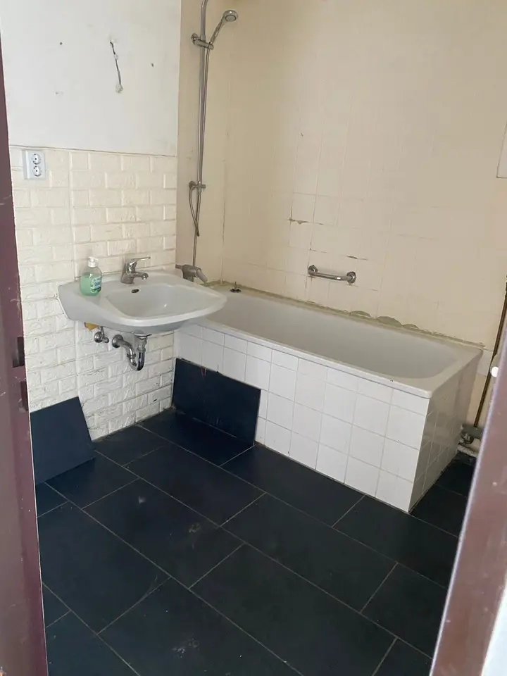 4 Zimmer Wohnung mit 96 m² in Hannover – Bild 4