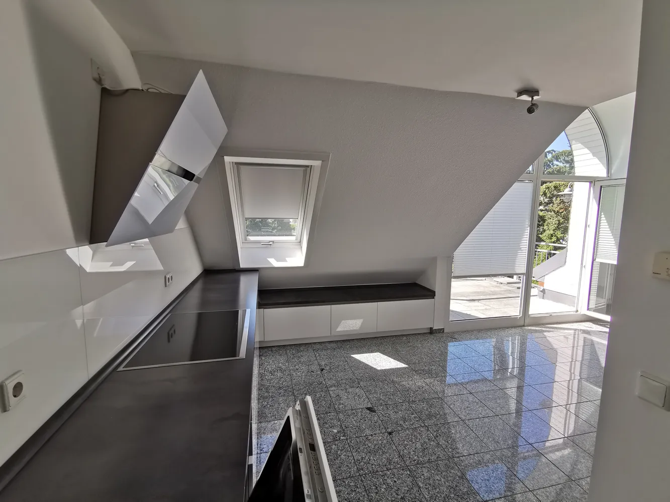 3 Zimmer Wohnung mit 85 m² in Düsseldorf – Bild 12