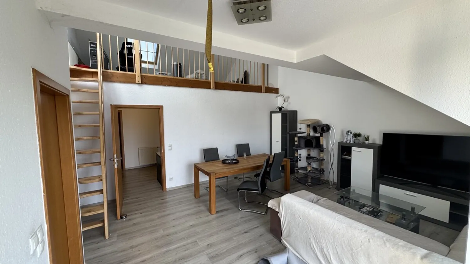 3 Zimmer Wohnung mit 90 m² in Ludwigshafen am Rhein – Bild 5