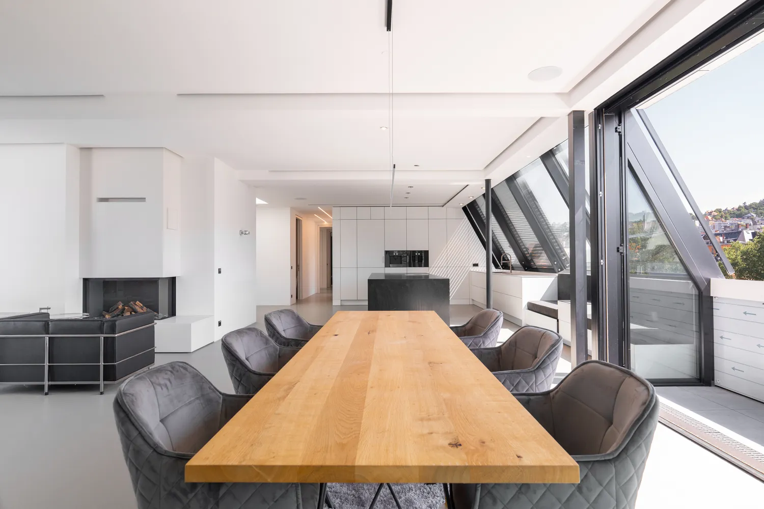5 Zimmer Wohnung mit 244 m² in Stuttgart – Bild 8