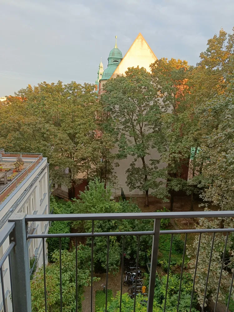 2 Zimmer Wohnung mit 80 m² in Berlin – Bild 5