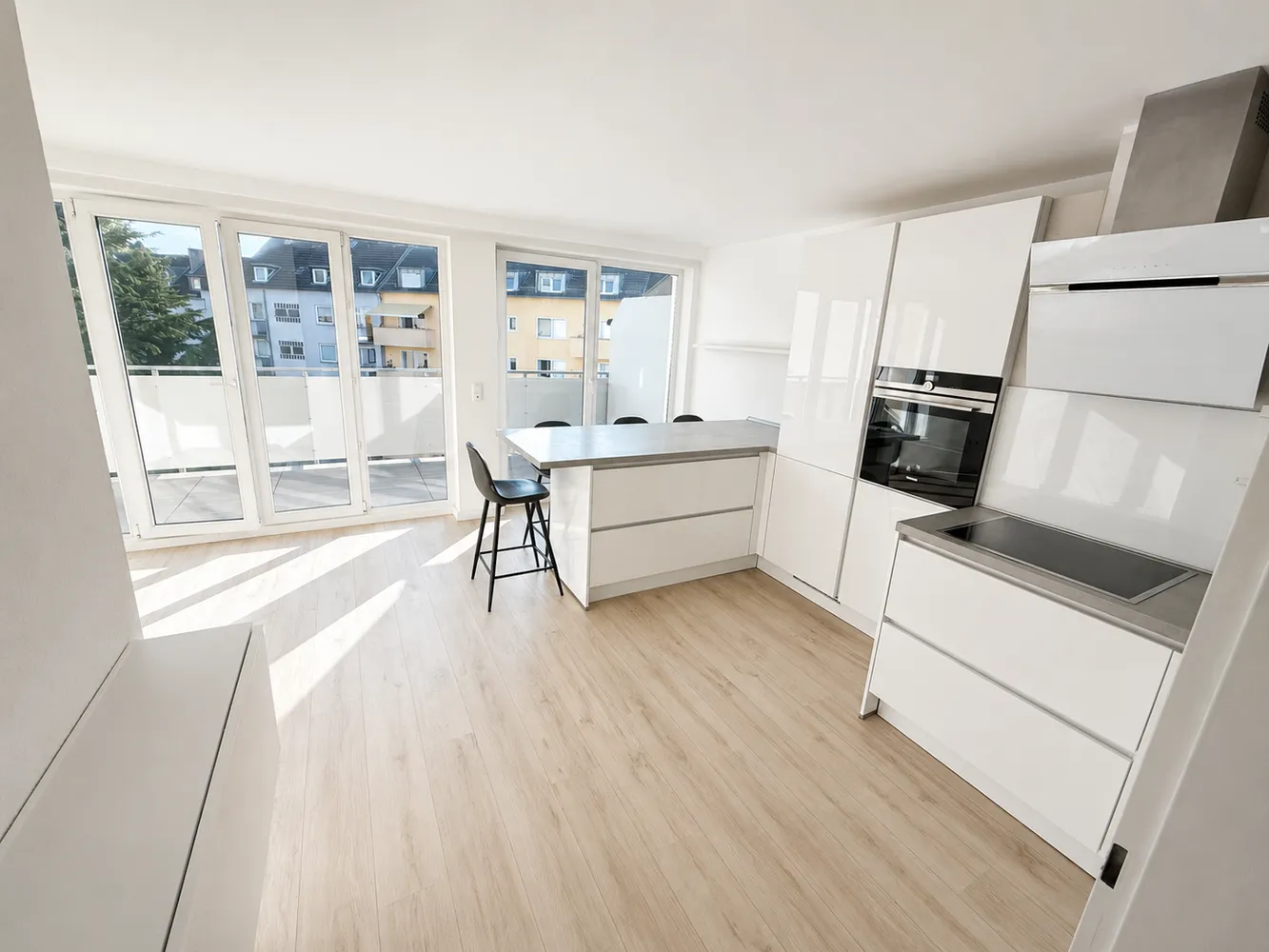 4 Zimmer Wohnung mit 77 m² in Köln – Bild 3