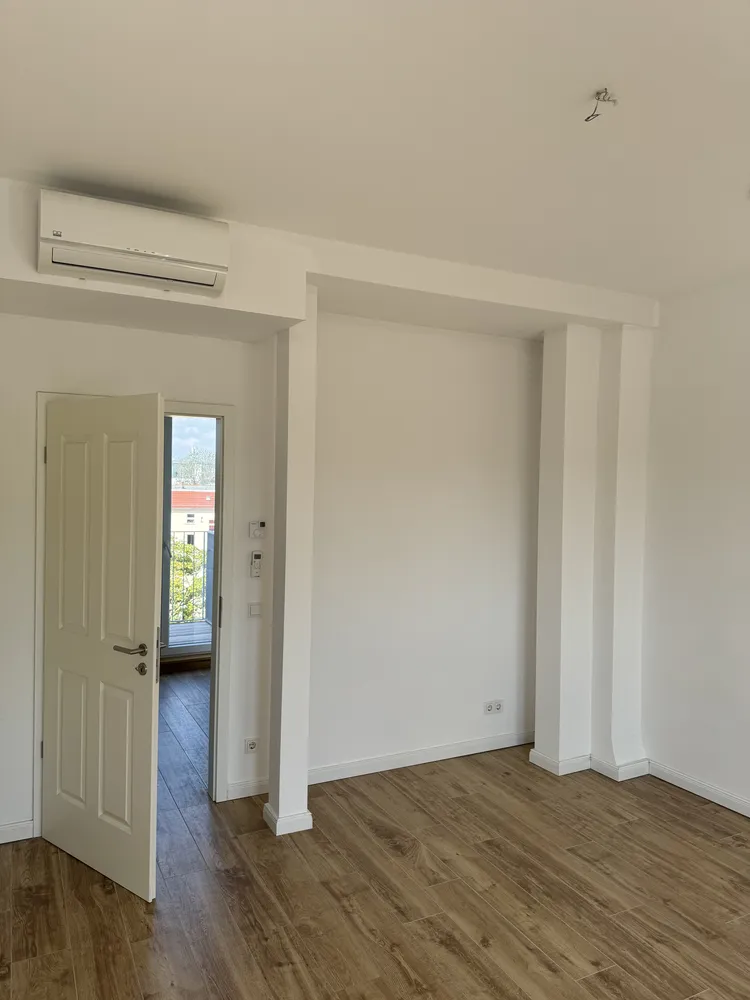 2 Zimmer Wohnung mit 54 m² in Berlin – Bild 6