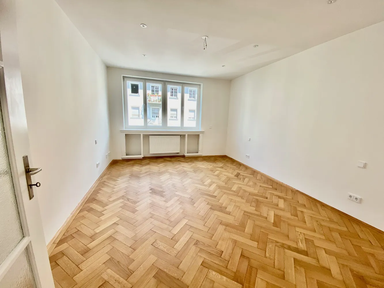 4 Zimmer Wohnung mit 127 m² in München – Bild 5