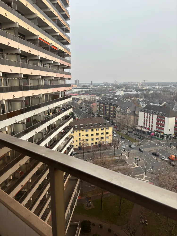 2 Zimmer Wohnung mit 62 m² in Köln – Bild 8