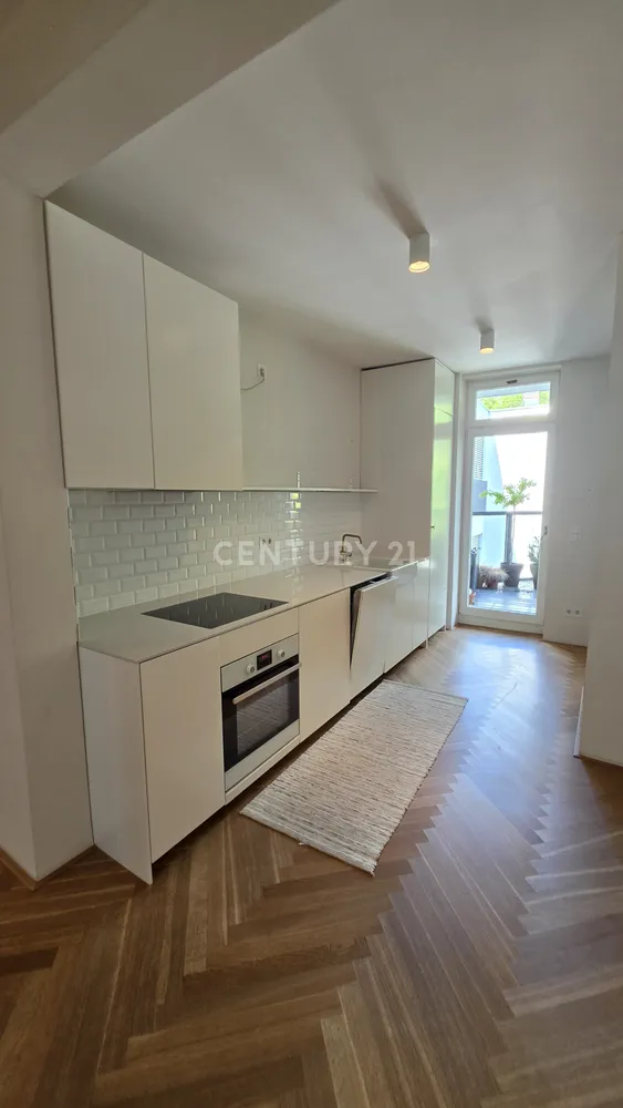 5 Zimmer Wohnung mit 146 m² in Wiesbaden – Bild 3