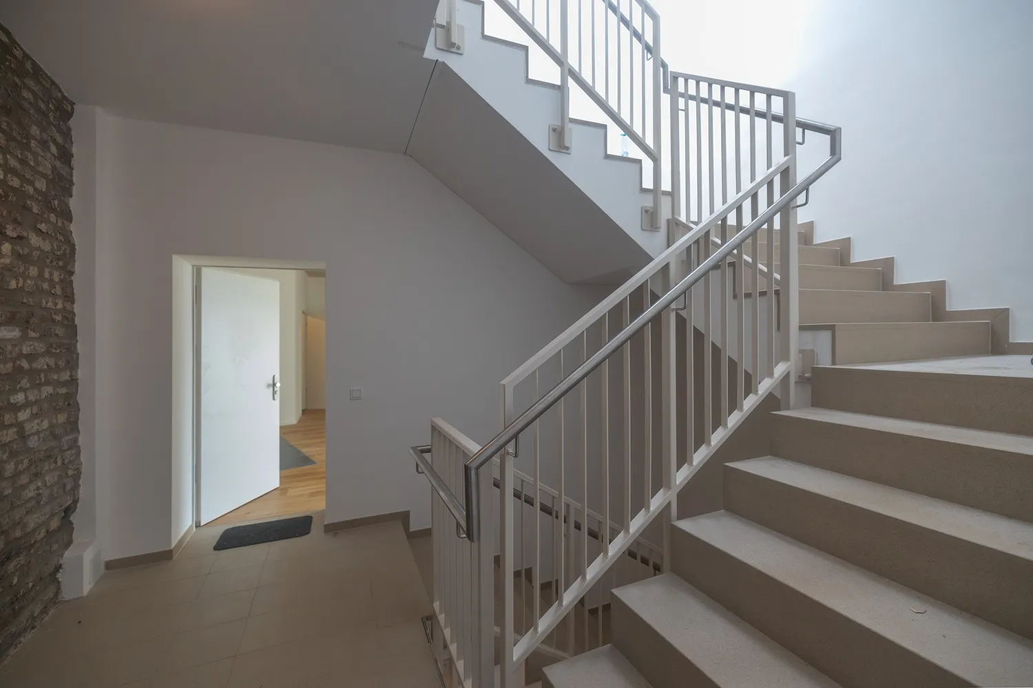 1 Zimmer Wohnung mit 48 m² in Köln – Bild 10
