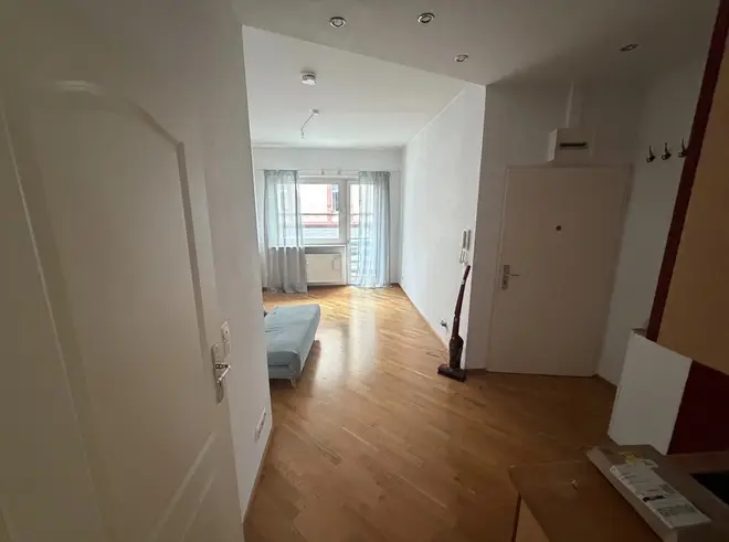 2 Zimmer Wohnung mit 37 m² in Frankfurt am Main – Bild 6