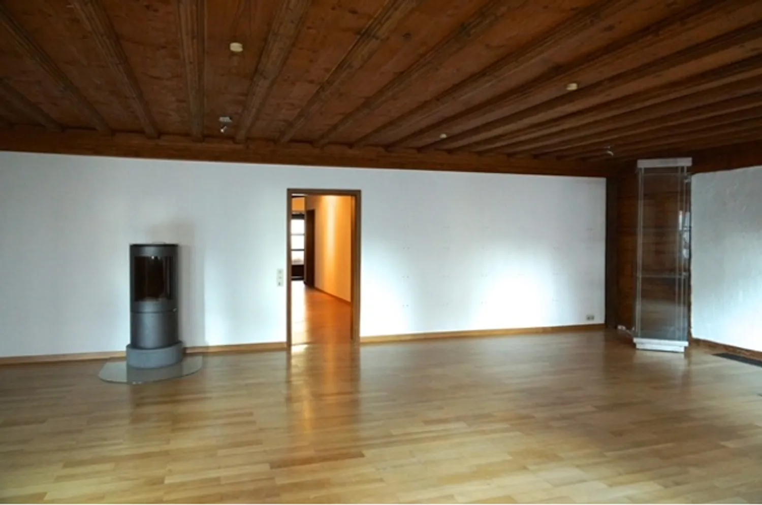 2 Zimmer Wohnung mit 121 m² in Ravensburg – Bild 2