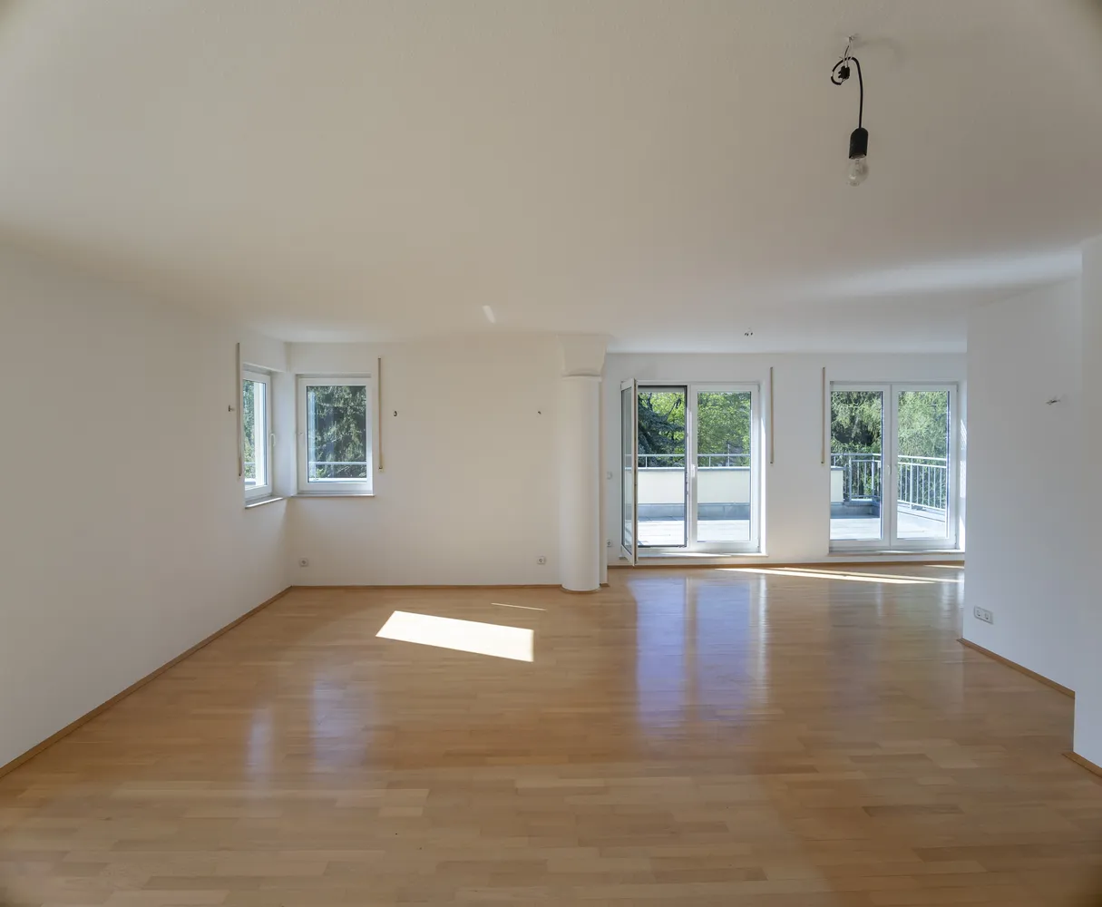 5 Zimmer Wohnung mit 147 m² in Dresden – Bild 5