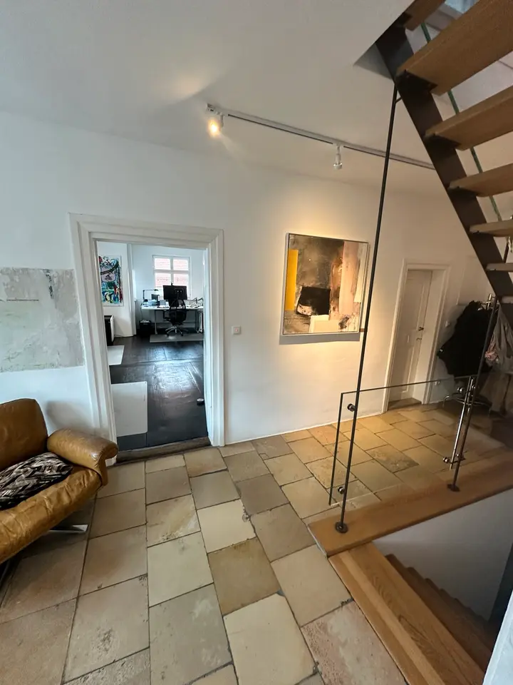 5 Zimmer Wohnung mit 150 m² in Augsburg – Bild 4