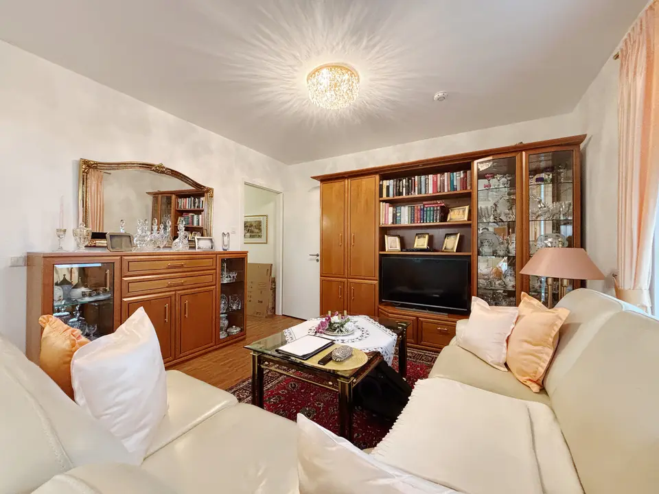 2 Zimmer Wohnung mit 74 m² in Hamburg – Bild 1