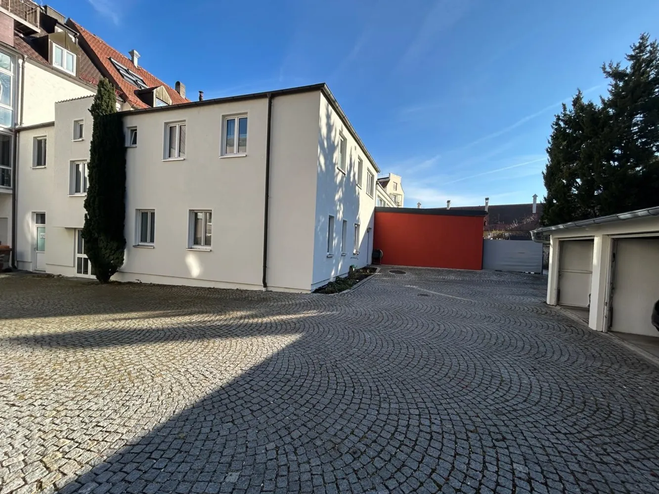2 Zimmer Wohnung mit 82 m² in Augsburg – Bild 11