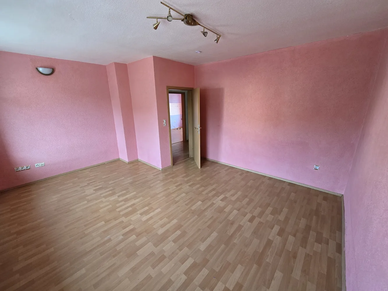 2 Zimmer Wohnung mit 55 m² in Duisburg – Bild 11