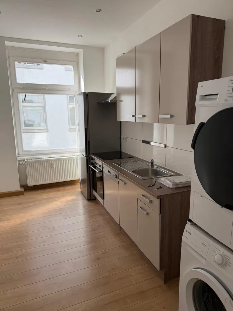3 Zimmer Wohnung mit 74 m² in Wiesbaden – Bild 2