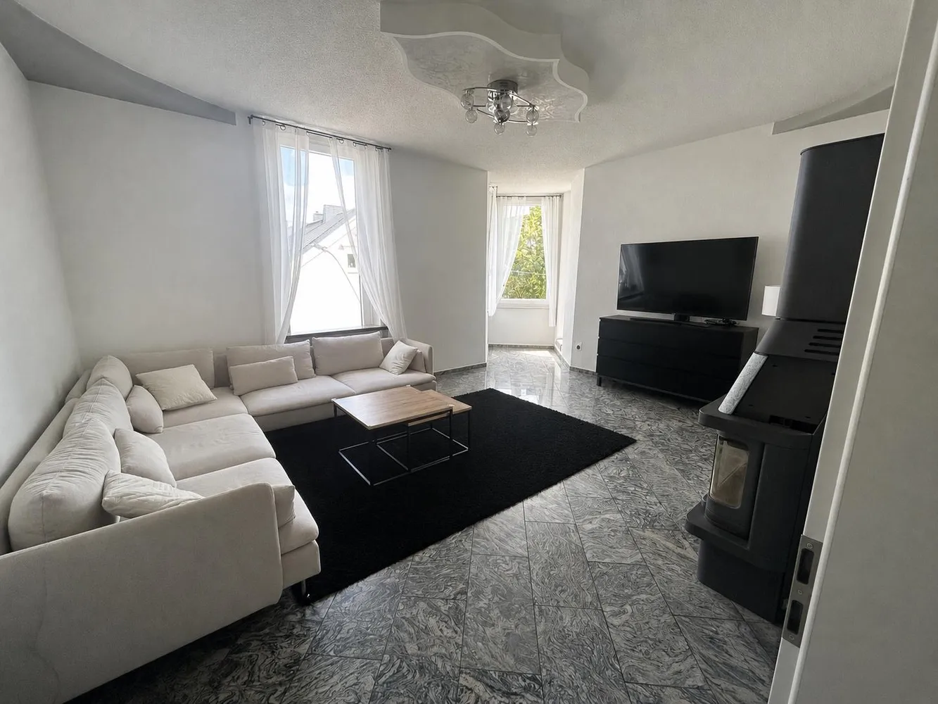 5 Zimmer Wohnung mit 140 m² in Hof – Bild 5