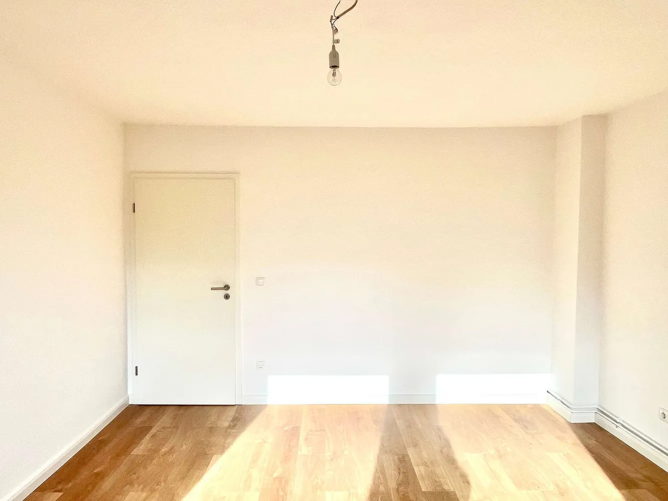 2 room apartment with 50 m² in Hanover – Photo 2
