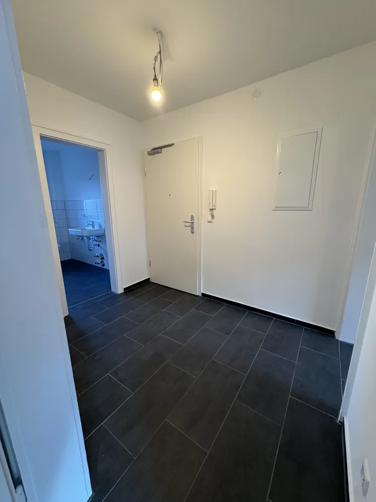 3 Zimmer Wohnung mit 85 m² in München – Bild 2