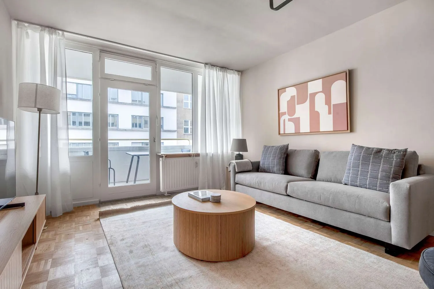 2 Zimmer Wohnung mit 65 m² in Berlin – Bild 1