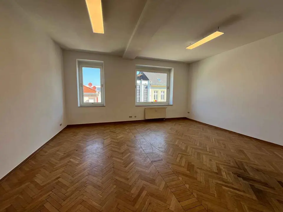 6 Zimmer Wohnung mit 156 m² in Hamm – Bild 1