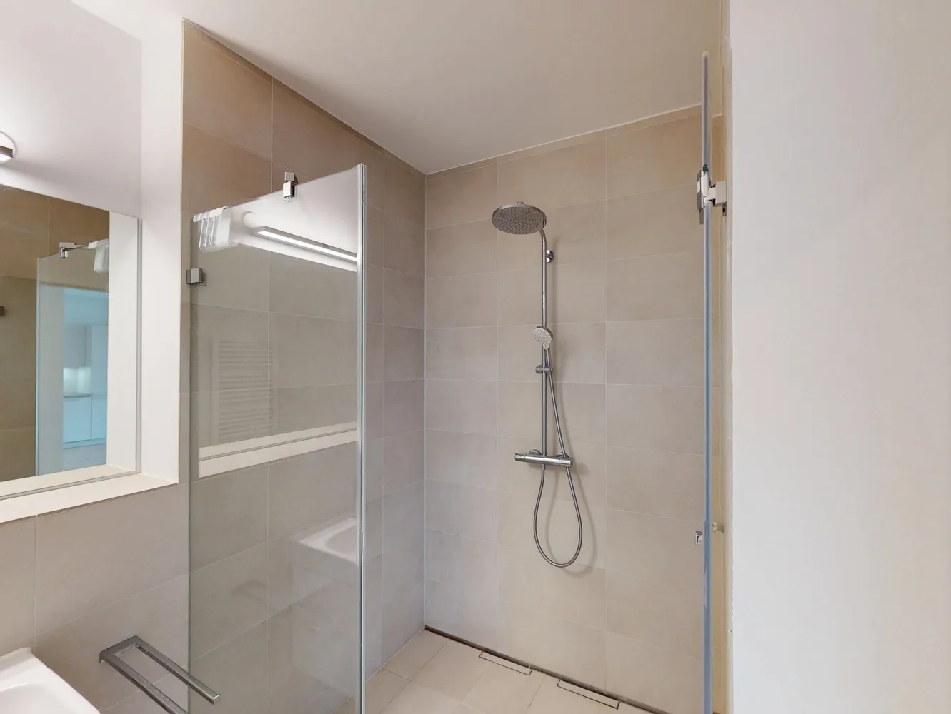 2 Zimmer Wohnung mit 51 m² in Düsseldorf – Bild 12