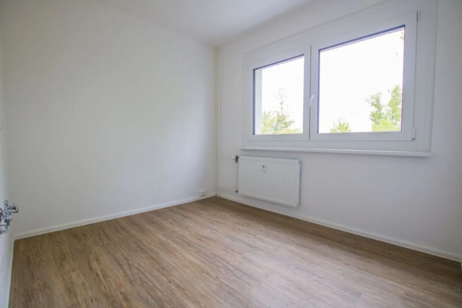 5 Zimmer Wohnung mit 100 m² in Halle (Saale) – Bild 11