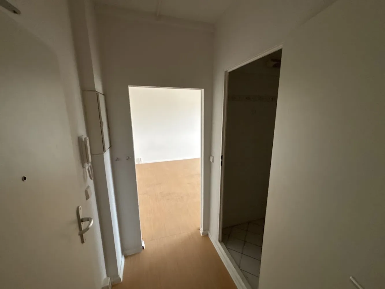 1 room apartment with 29 m² in Berlin – Photo 3