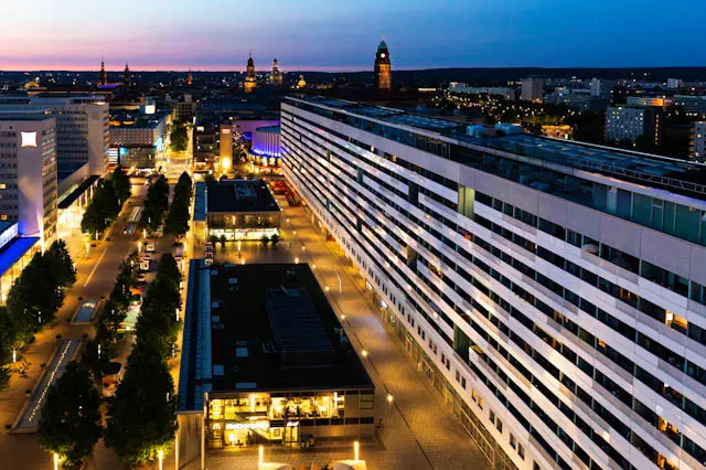 3 Zimmer Wohnung mit 161 m² in Dresden – Bild 3
