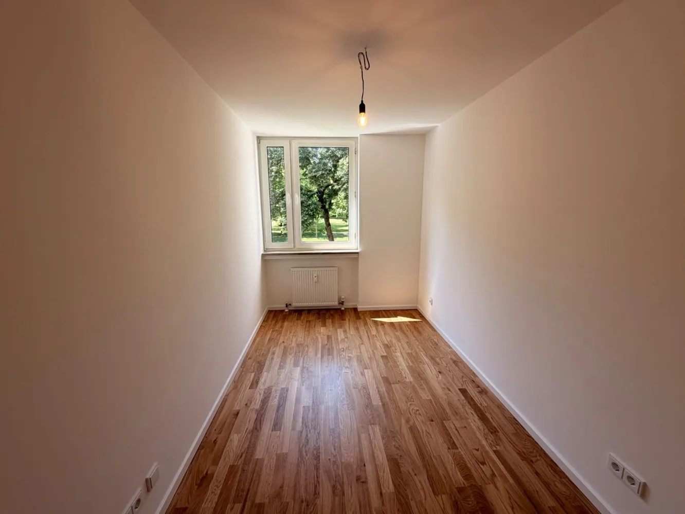 4 Zimmer Wohnung mit 87 m² in München – Bild 2