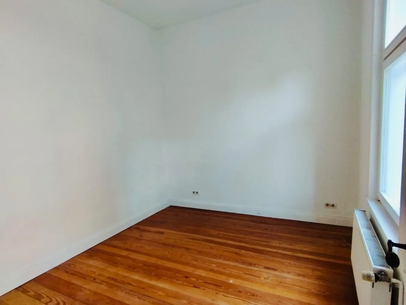 5 Zimmer Wohnung mit 93 m² in Lübeck – Bild 8