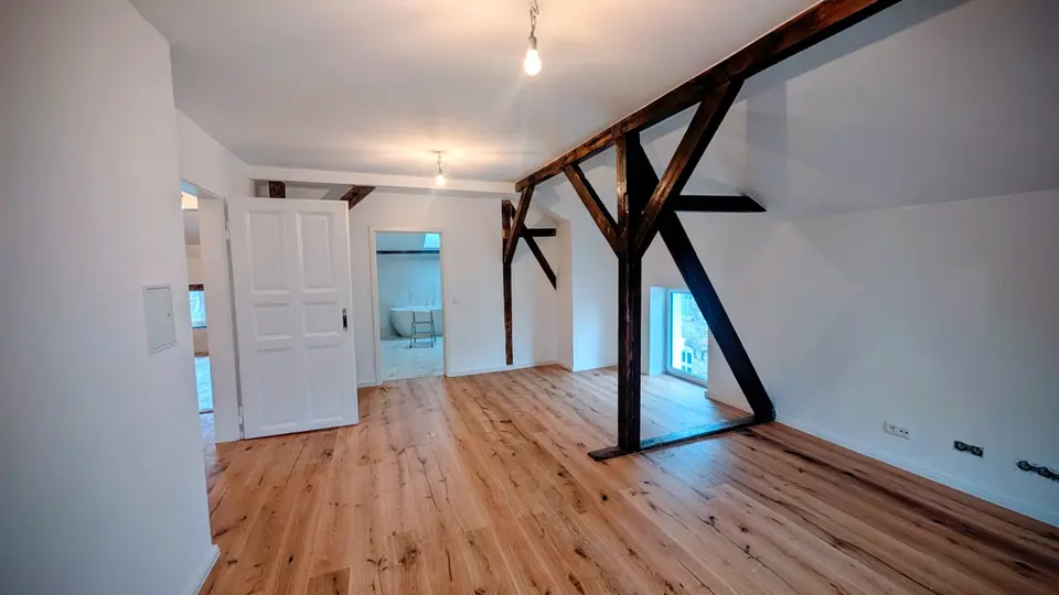 5 Zimmer Wohnung mit 145 m² in Velbert – Bild 1