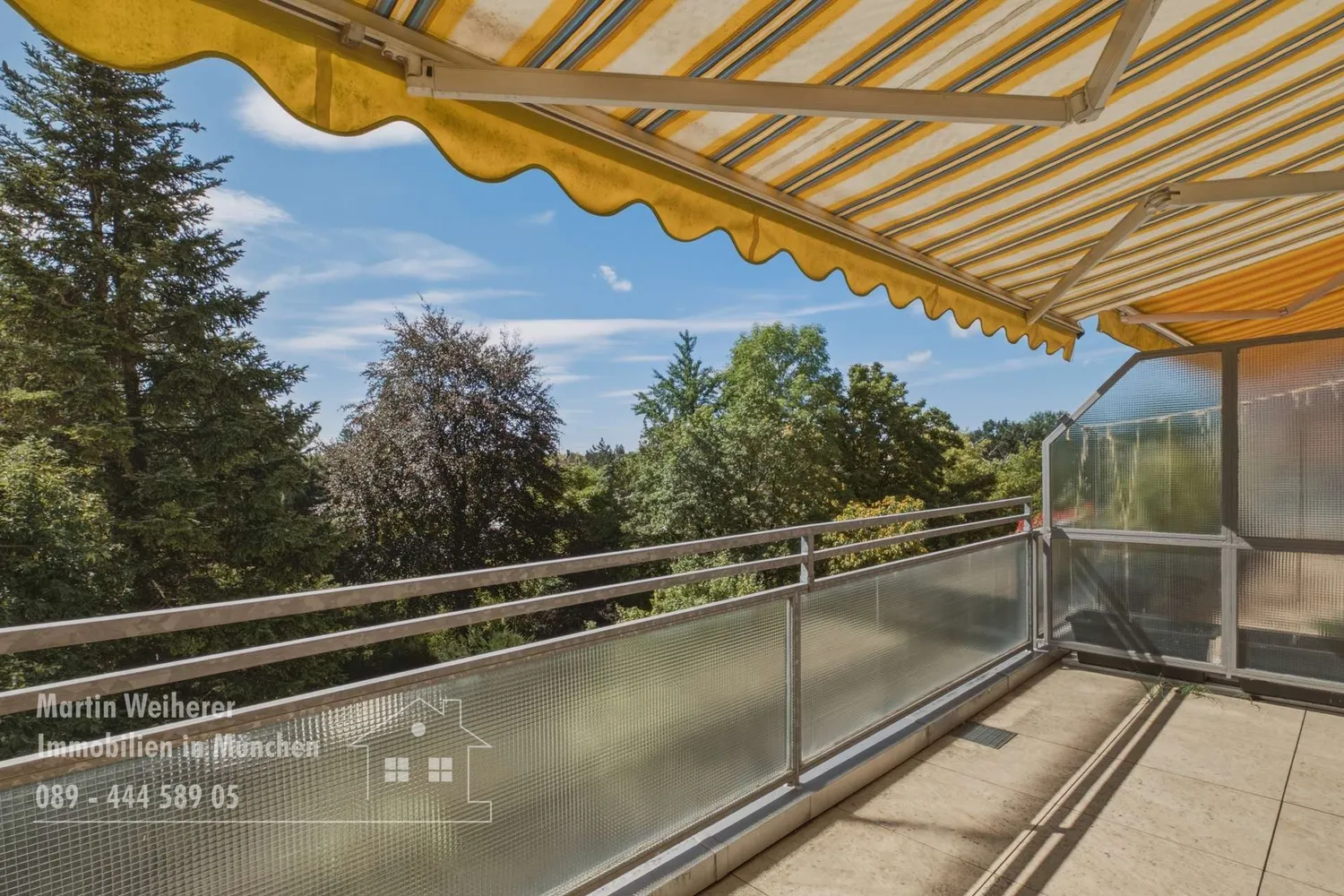 4 Zimmer Wohnung mit 101 m² in München – Bild 2