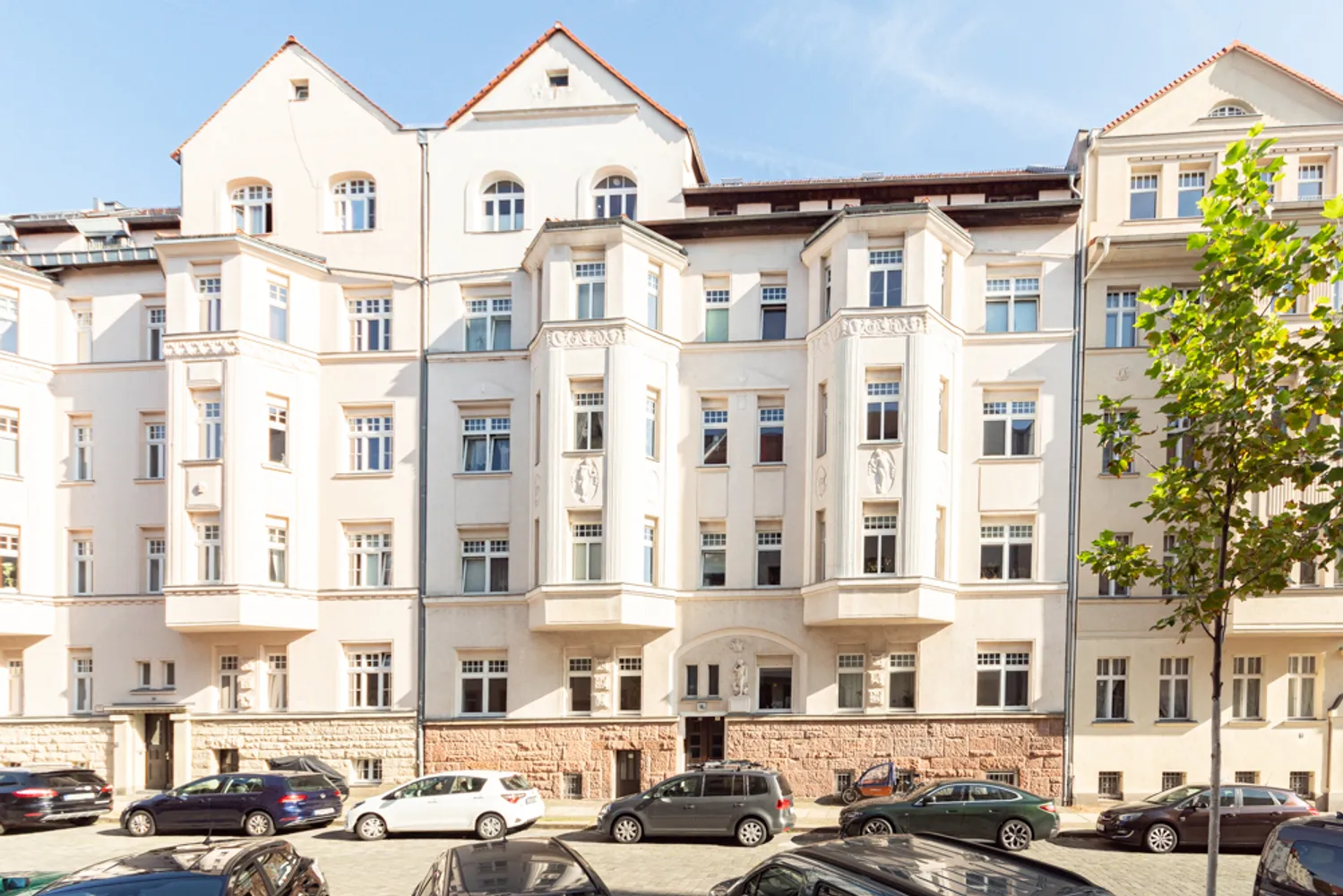 3 Zimmer Wohnung mit 95 m² in Leipzig – Bild 1