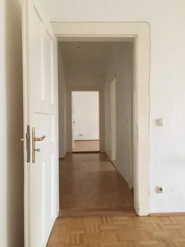 3 Zimmer Wohnung mit 65 m² in München – Bild 3