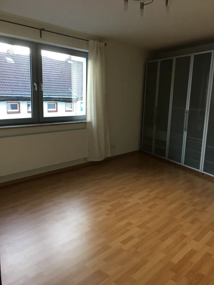 4 Zimmer Wohnung mit 147 m² in Duisburg – Bild 12