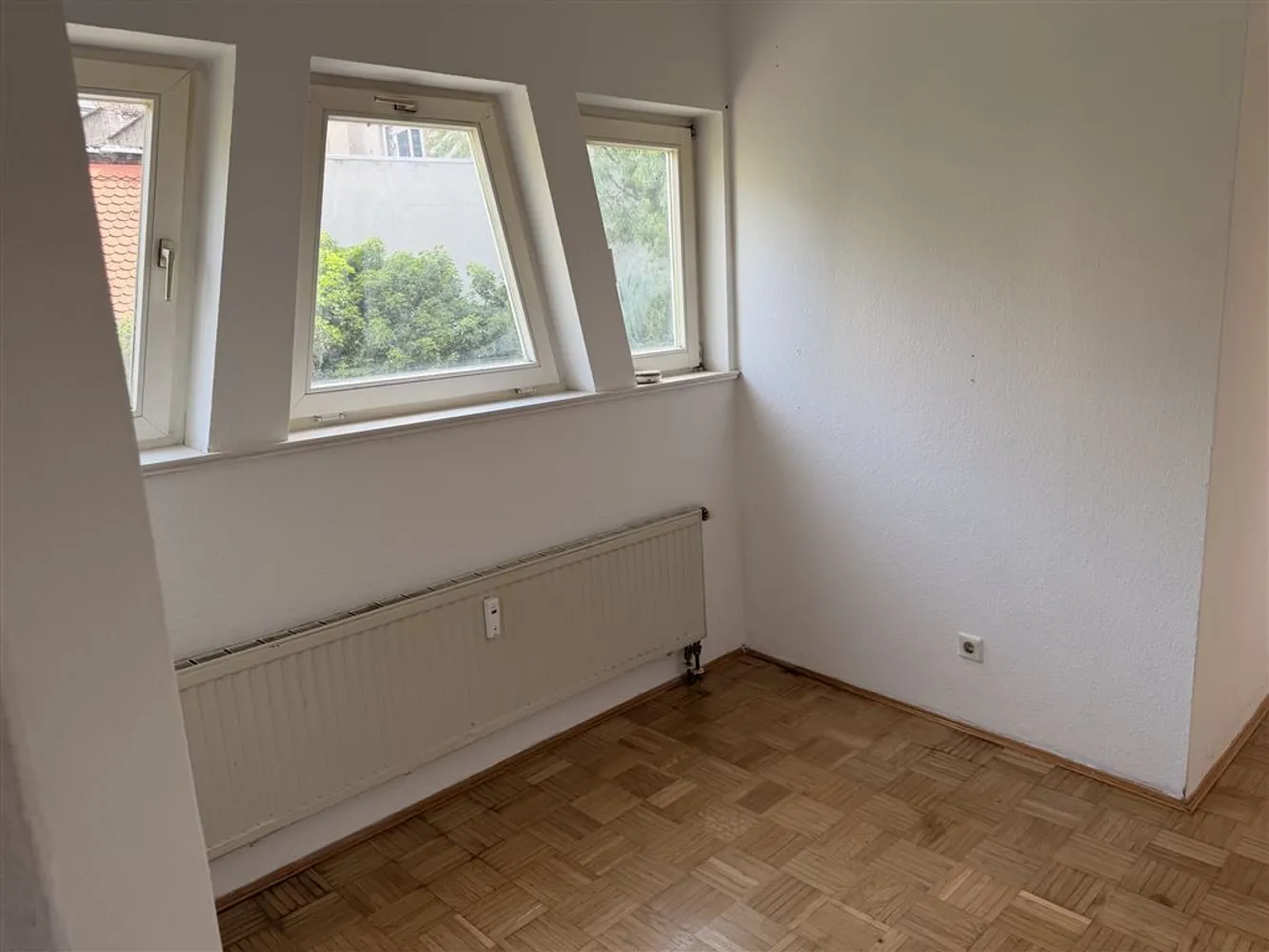 4 Zimmer Wohnung mit 68 m² in Naumburg (Saale) – Bild 2