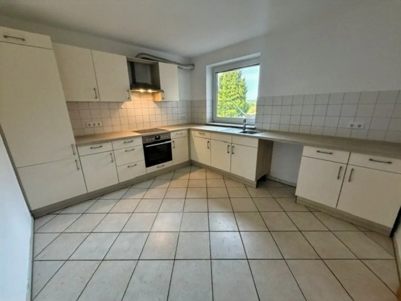 4 Zimmer Wohnung mit 138 m² in Schleswig – Bild 8
