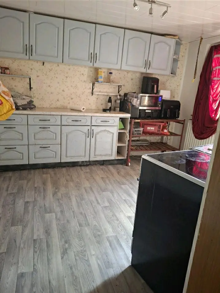 6 Zimmer Wohnung mit 180 m² in Meiningen – Bild 7