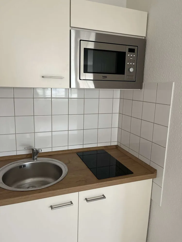 2 Zimmer Wohnung mit 50 m² in Plauen – Bild 12