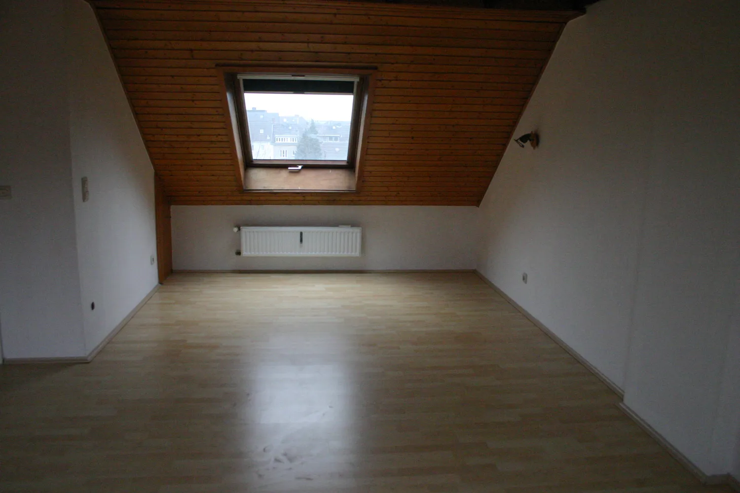 1 Zimmer Wohnung mit 42 m² in Krefeld – Bild 2