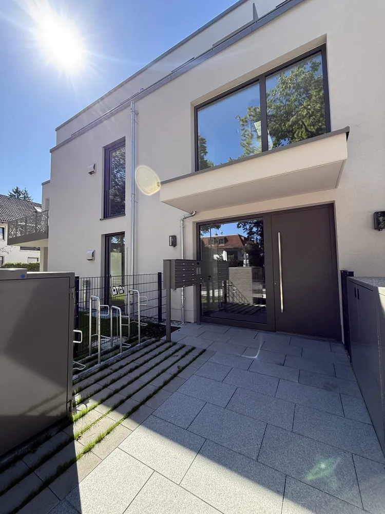 3 Zimmer Wohnung mit 70 m² in München – Bild 1