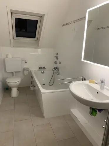 3 Zimmer Wohnung mit 15 m² in Hamburg – Bild 3