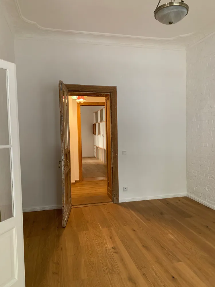 3 Zimmer Wohnung mit 104 m² in Berlin – Bild 2