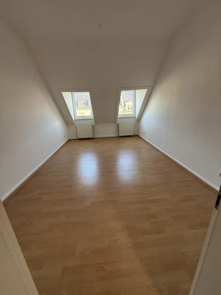3 room apartment with 85 m² in Wiesbaden – Photo 5