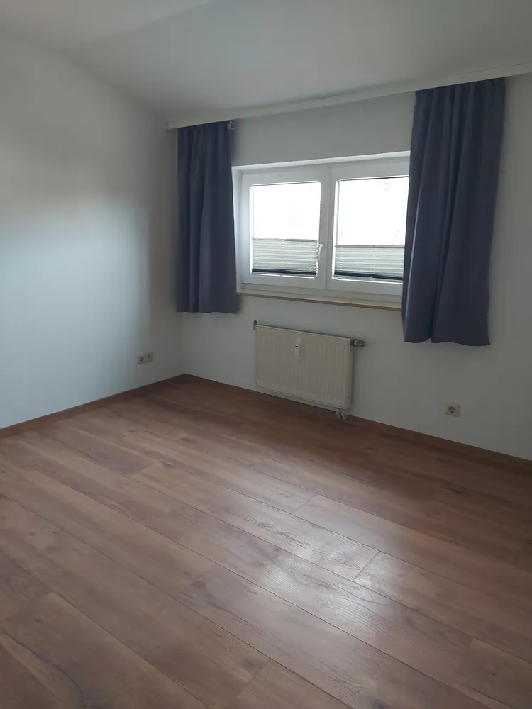 4 Zimmer Wohnung mit 76 m² in Zwickau – Bild 3