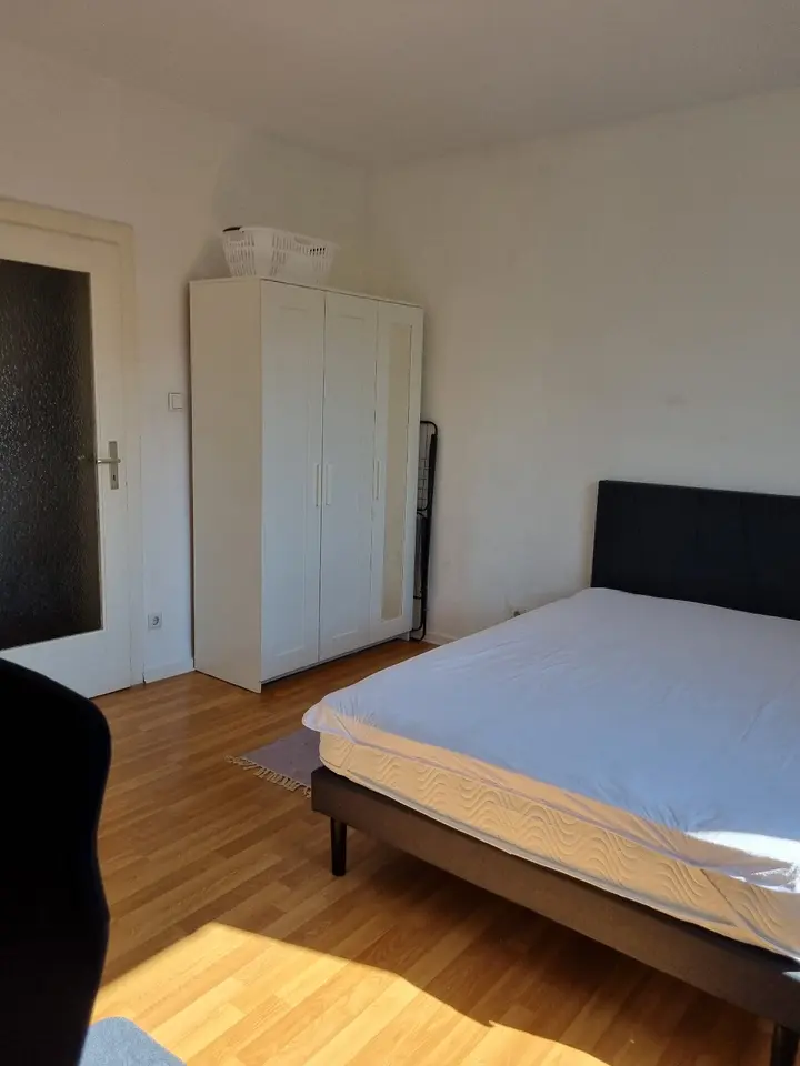 WG-Zimmer mit 39 m² in Frankfurt am Main – Bild 4