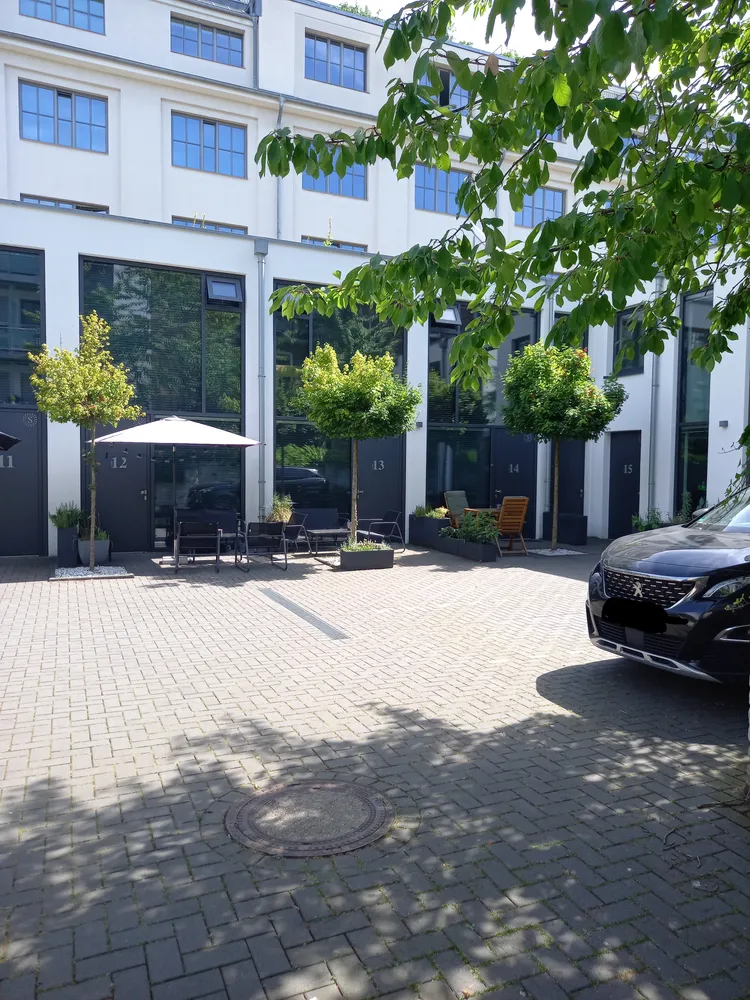 1 Zimmer Wohnung mit 48 m² in Köln – Bild 10
