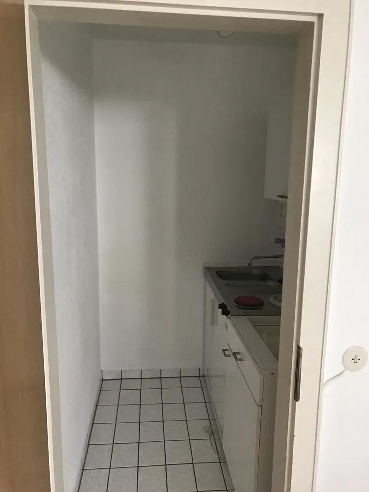 1 Zimmer Wohnung mit 28 m² in Köln – Bild 10